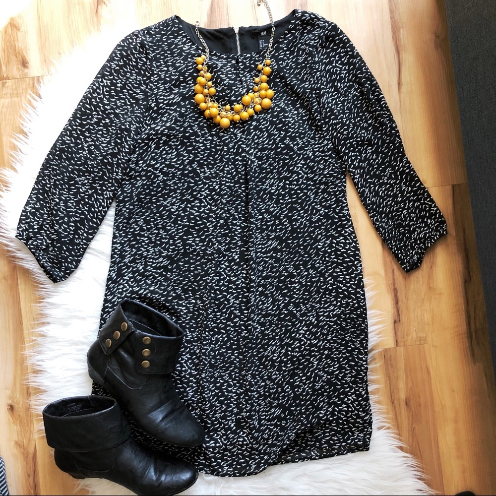 Black and white patterned shift dress from H&M